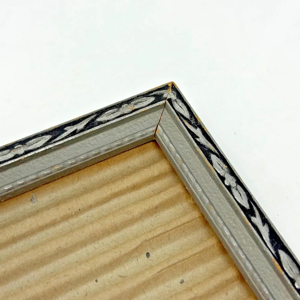 Vintage Wooden Picture Frame Floral Border Trim 6.25 x 4.25 Patented